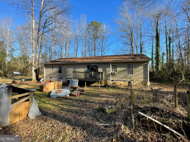 an aerial view of a fireplace