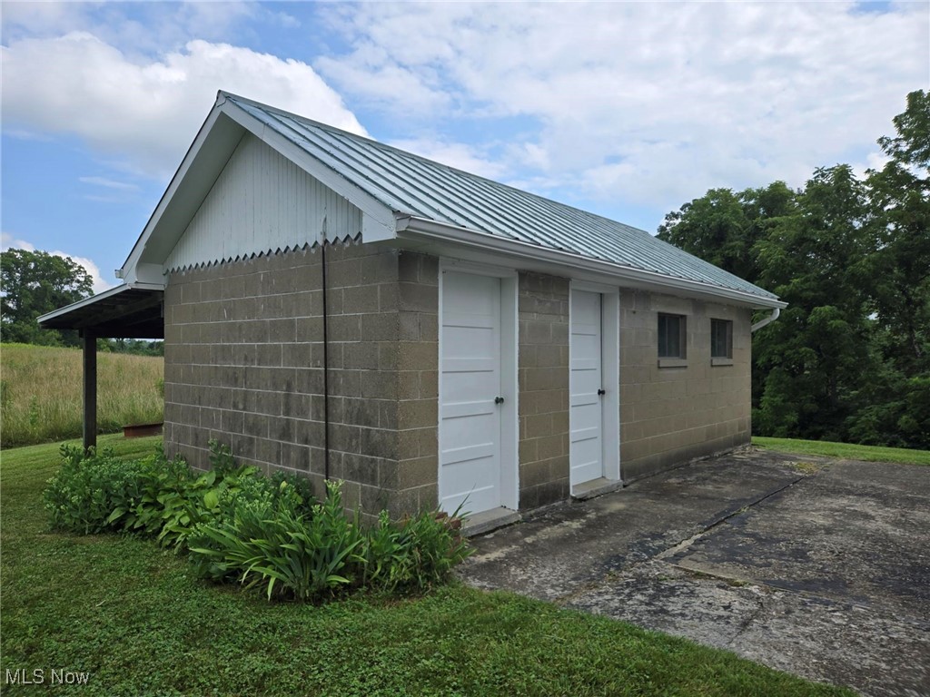 360 Glass Road Malta, OH 43758 - Photo 17 of 32 View of outbuilding