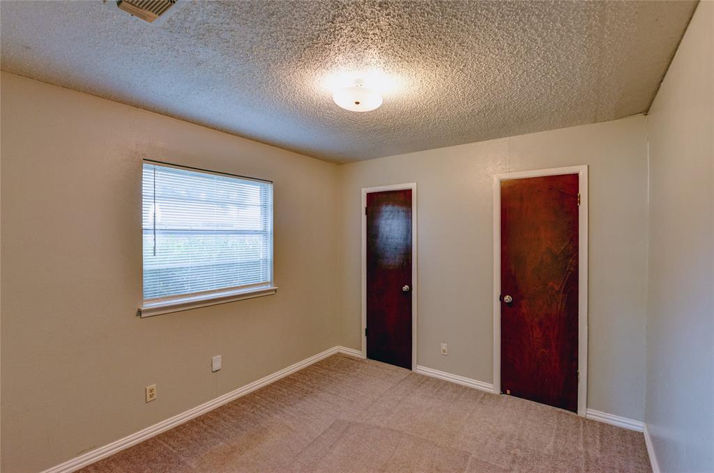7524 Overhill Road Fort Worth, TX 76116 - Photo 20 of 28 Gallery Image 20