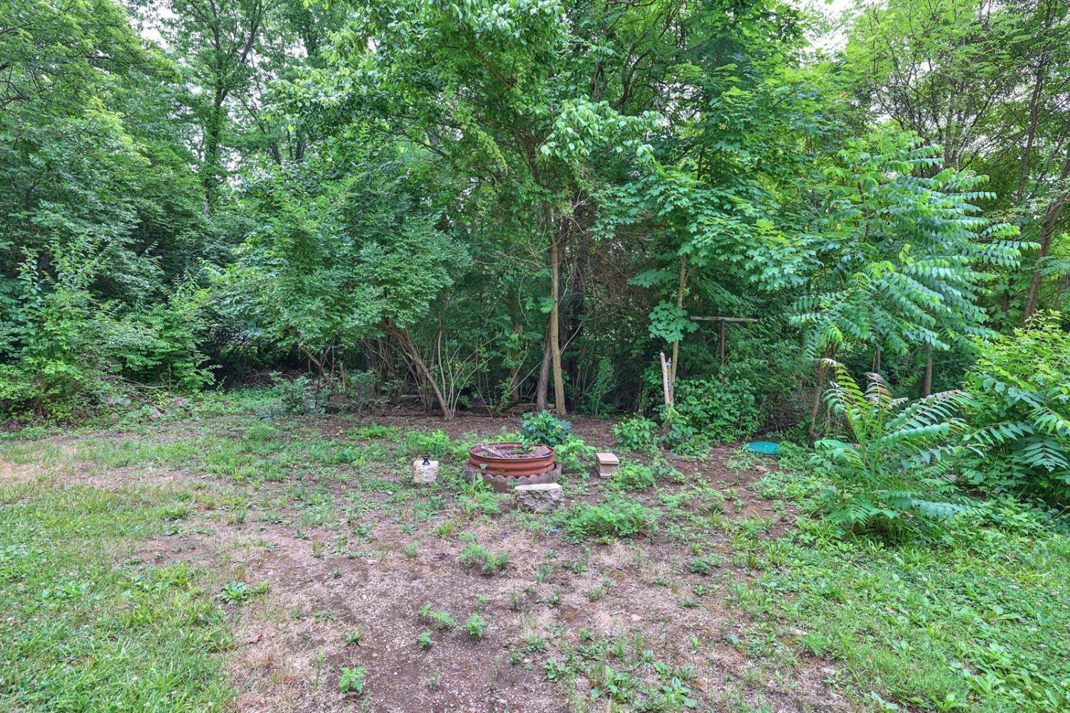 6285 Mullen Road Cincinnati, OH 45247 - Photo 27 of 32