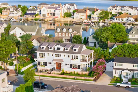 a front view of a building with street view