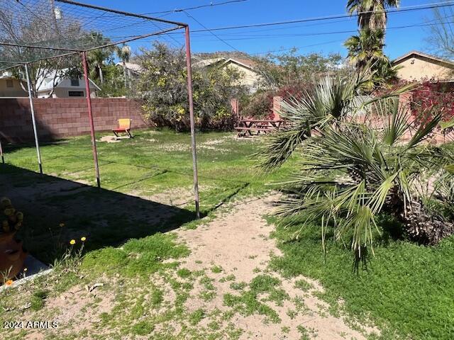 1326 East Shangri La Road Phoenix, AZ 85020 - Photo 12 of 17 IMG_8914