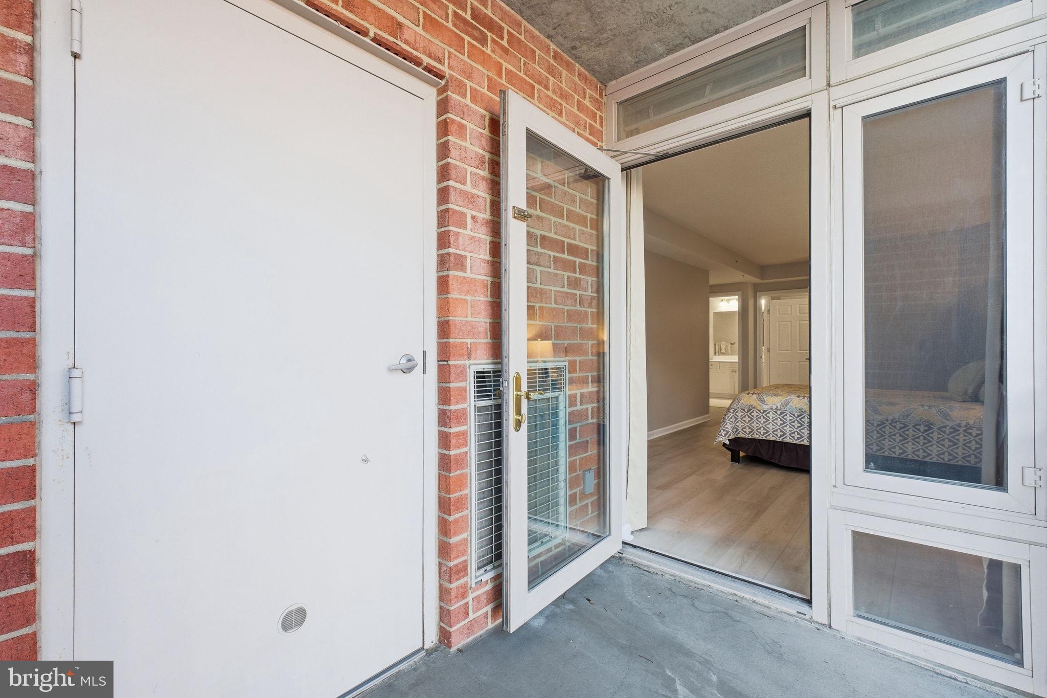 2726 Gallows Road, Unit 510 Vienna, VA 22180 - Photo 23 of 31