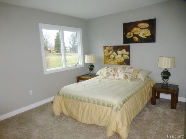 564 Rolling Green Circle Rochester Hills, MI 48309 - Photo 20 of 24