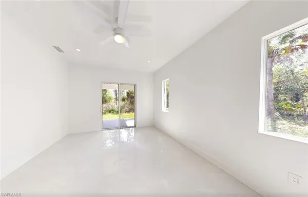 $800,000 | 3762 32nd Avenue Southeast, Naples, FL 34117