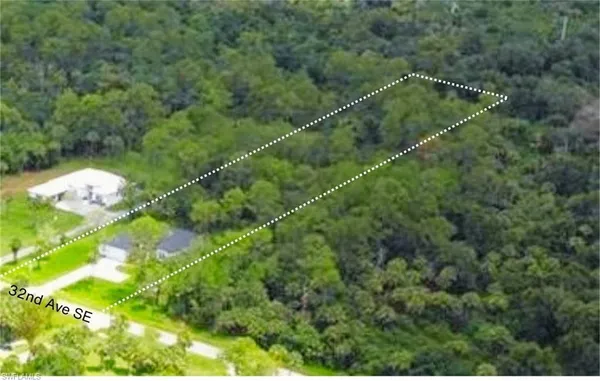 $800,000 | 3762 32nd Avenue Southeast, Naples, FL 34117