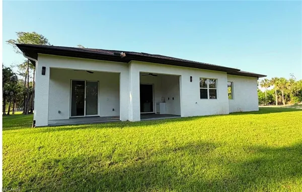 $800,000 | 3762 32nd Avenue Southeast, Naples, FL 34117