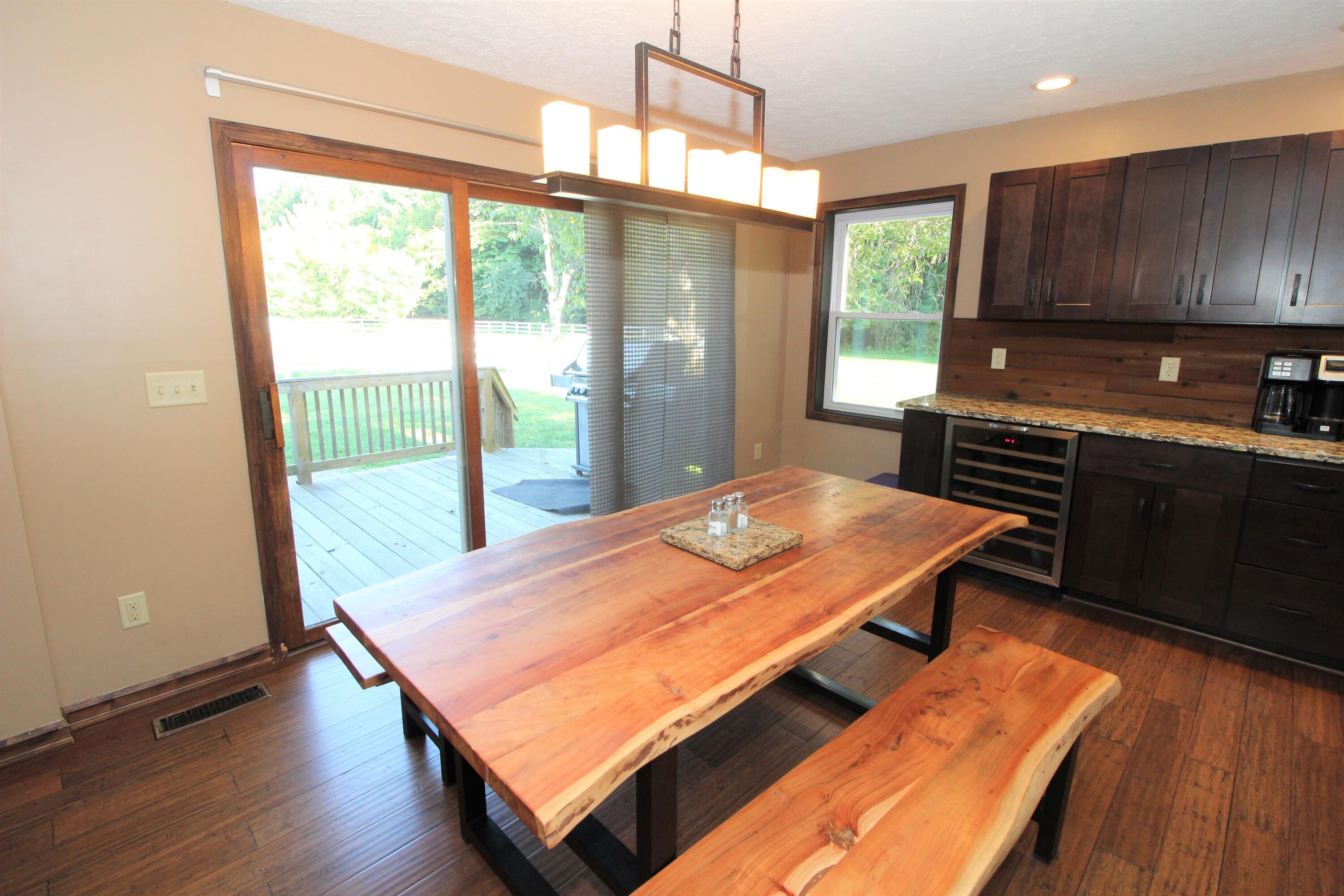 13820 Center Village Road Galena, OH 43021 - Photo 26 of 60 Eating Area