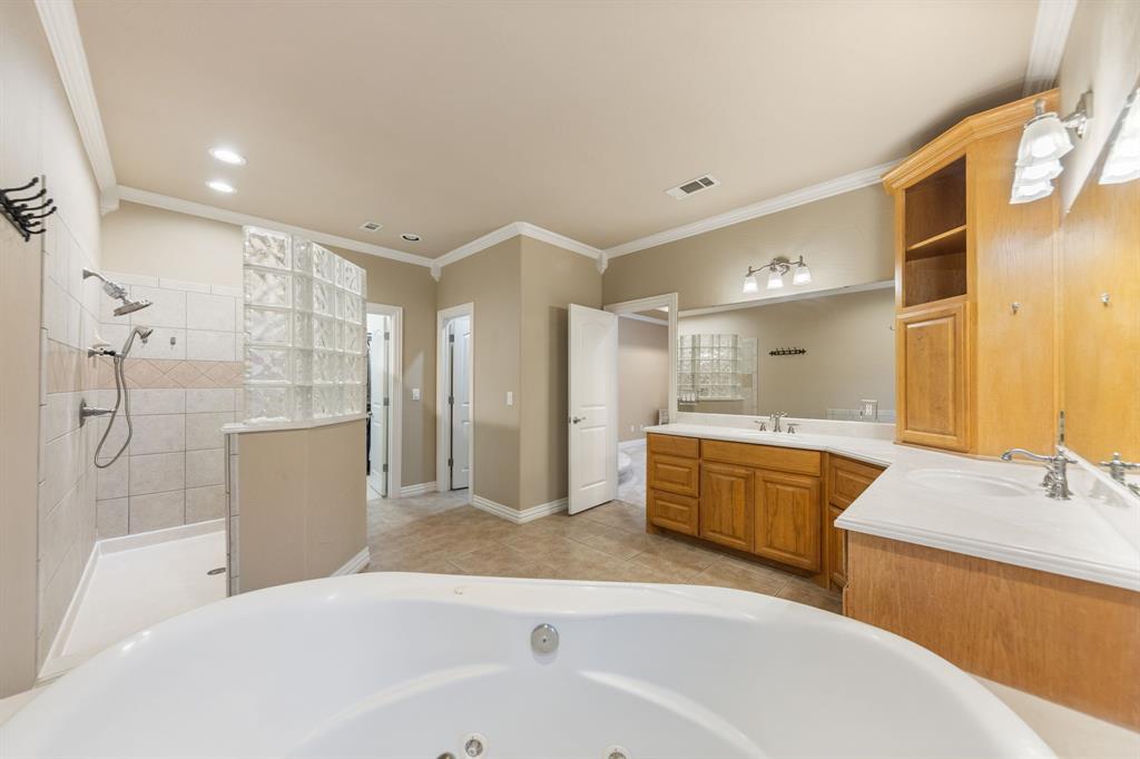 2109 Renaissance Drive Denison, TX 75020 - Photo 23 of 40