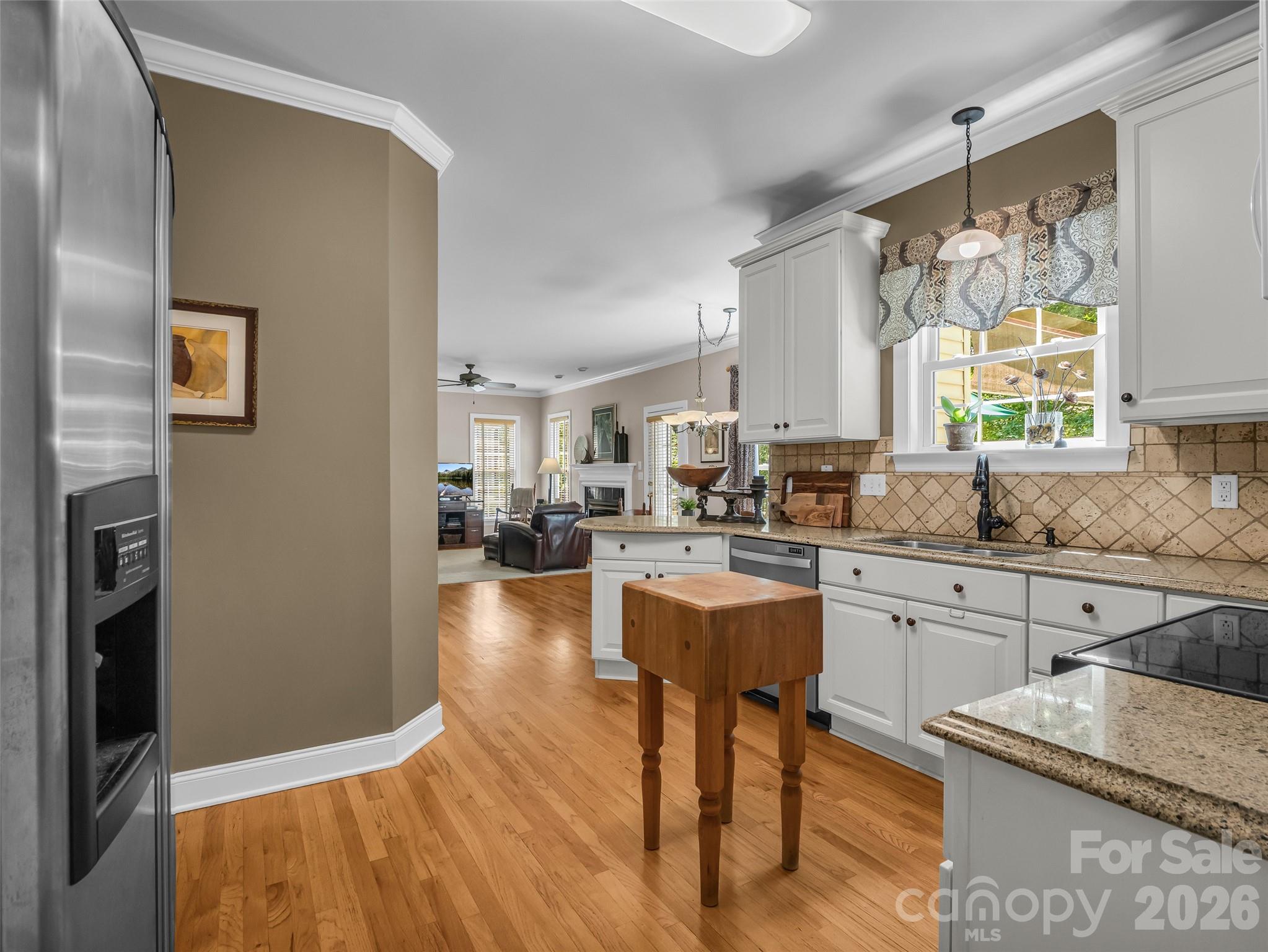 1042 Columbine Road Asheville, NC 28704 - Photo 11 of 48