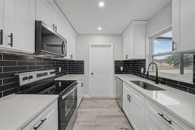 $449,000 | 6802 Chippendale Court, Tampa, FL 33634