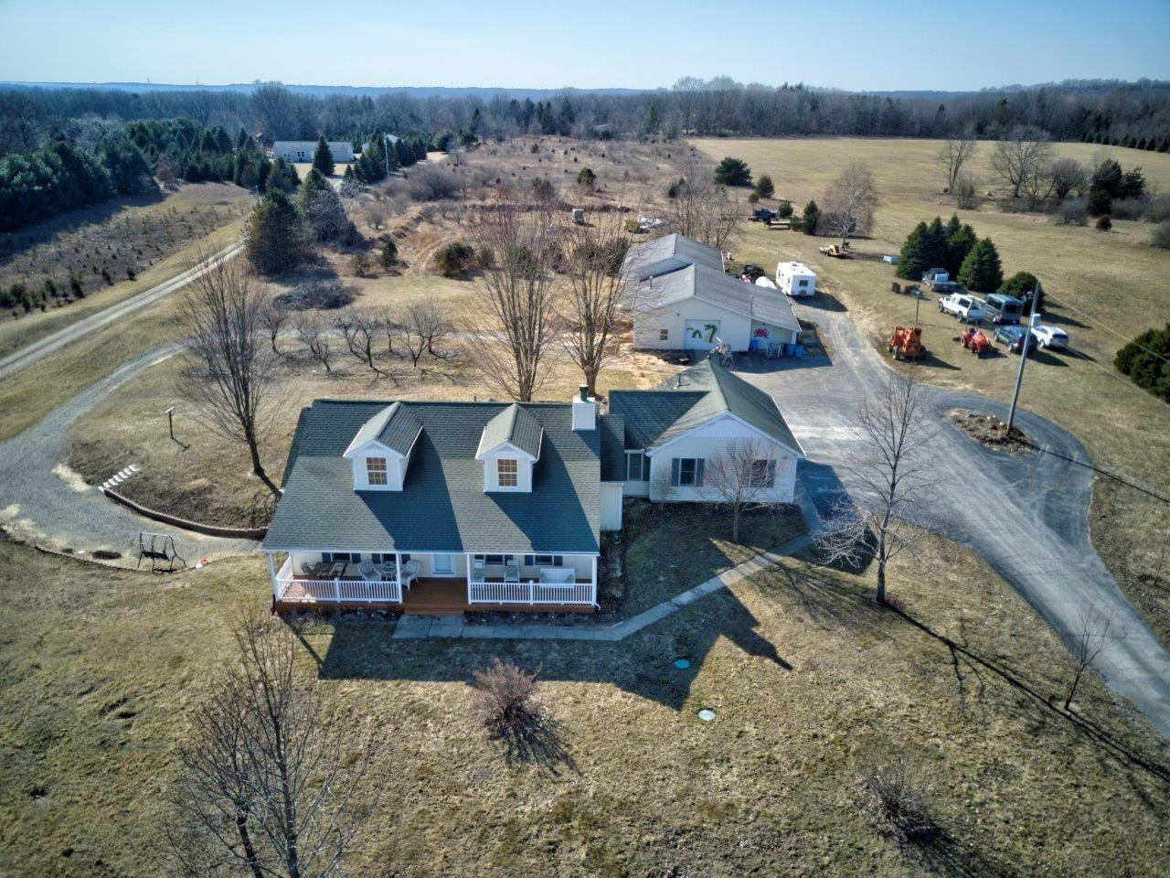 12636 Hadley Road Gregory, MI 48137 - Photo 2 of 49 Photo 2