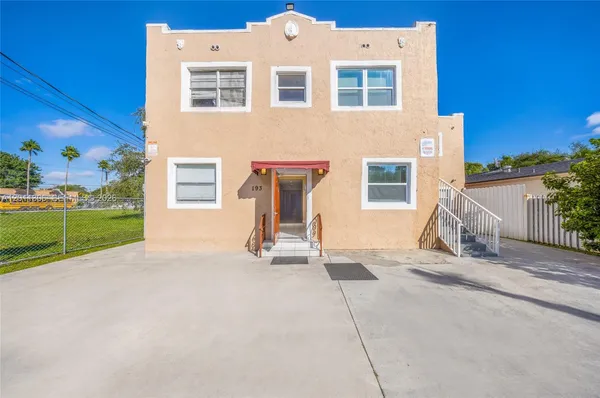 $3,000,000 | 193 Northwest 58th Street, Miami, FL 33127