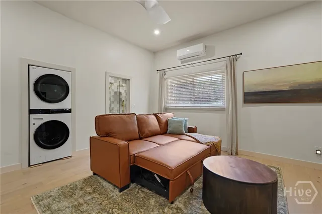 $2,500 | 1112 Walthour Road, Savannah, GA 31410