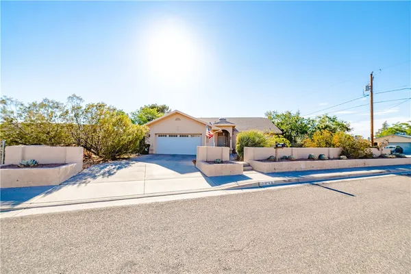 $284,900 | 2648 Wallapai Avenue, Kingman, AZ 86401