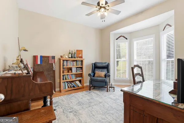 $569,000 | 25 Lyndhurst Way, Sharpsburg, GA 30277