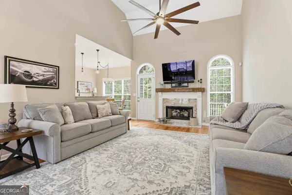 $569,000 | 25 Lyndhurst Way, Sharpsburg, GA 30277