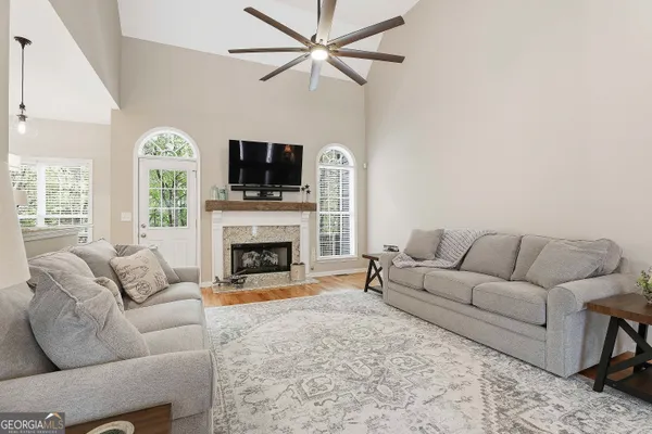 $569,000 | 25 Lyndhurst Way, Sharpsburg, GA 30277