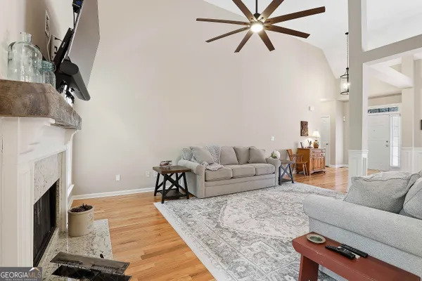 $569,000 | 25 Lyndhurst Way, Sharpsburg, GA 30277