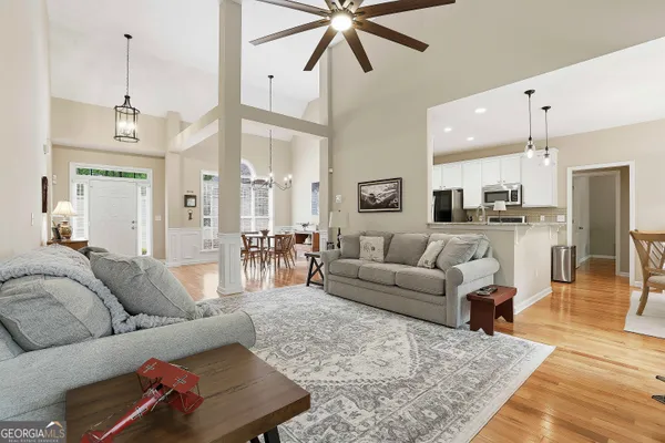 $569,000 | 25 Lyndhurst Way, Sharpsburg, GA 30277