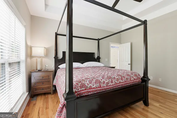 $569,000 | 25 Lyndhurst Way, Sharpsburg, GA 30277