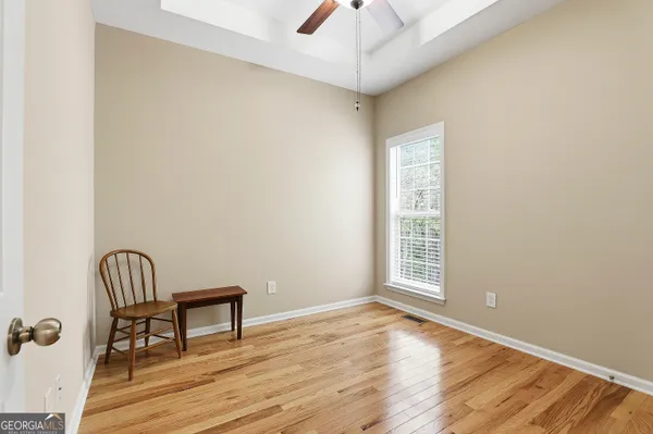 $569,000 | 25 Lyndhurst Way, Sharpsburg, GA 30277