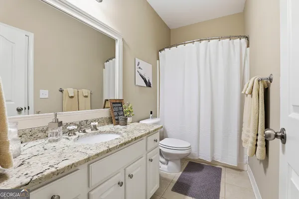 $569,000 | 25 Lyndhurst Way, Sharpsburg, GA 30277