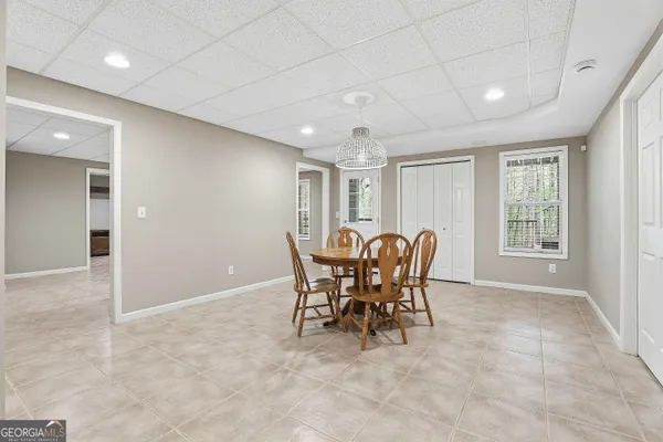 $569,000 | 25 Lyndhurst Way, Sharpsburg, GA 30277
