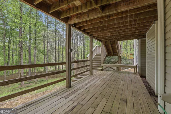 $569,000 | 25 Lyndhurst Way, Sharpsburg, GA 30277