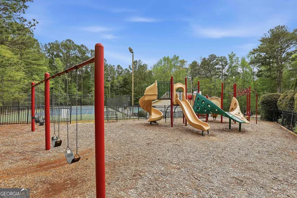 $569,000 | 25 Lyndhurst Way, Sharpsburg, GA 30277