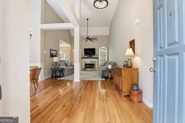 $569,000 | 25 Lyndhurst Way, Sharpsburg, GA 30277