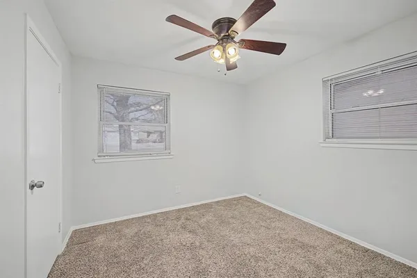 $249,900 | 313 Northwest Jayellen Avenue, Burleson, TX 76028