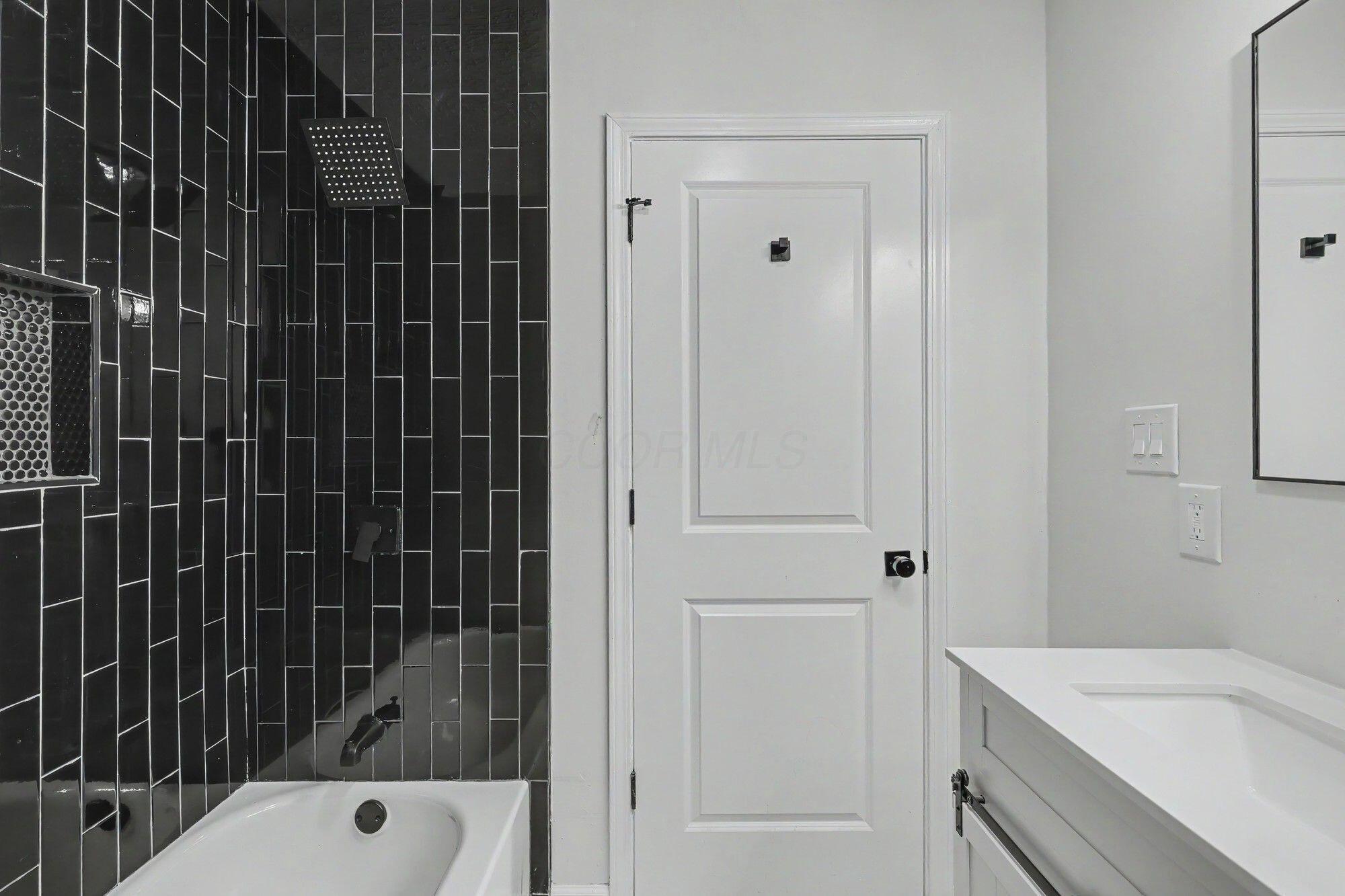26295 Jackson Road Circleville, OH 43113 - Photo 19 of 33 34-web-or-mls-_11A1560_