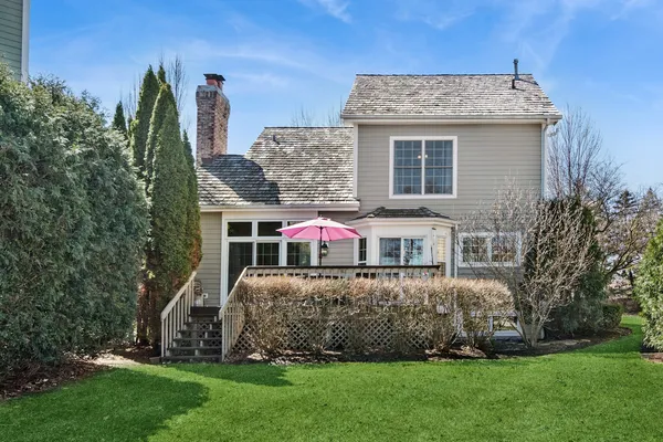 $460,000 | 2102 Brookside Lane, Aurora, IL 60502