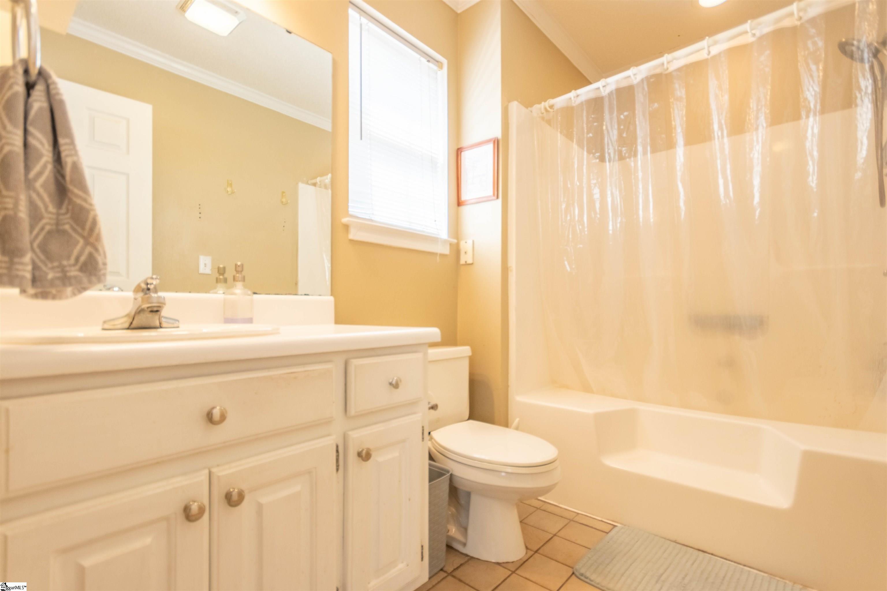 207 James Road Greer, SC 29650 - Photo 8 of 18 Gallery Image 8