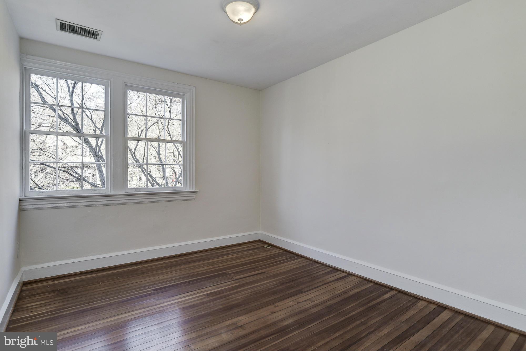 3626 T Street Northwest Washington, DC 20007 - Photo 11 of 20 Bedroom