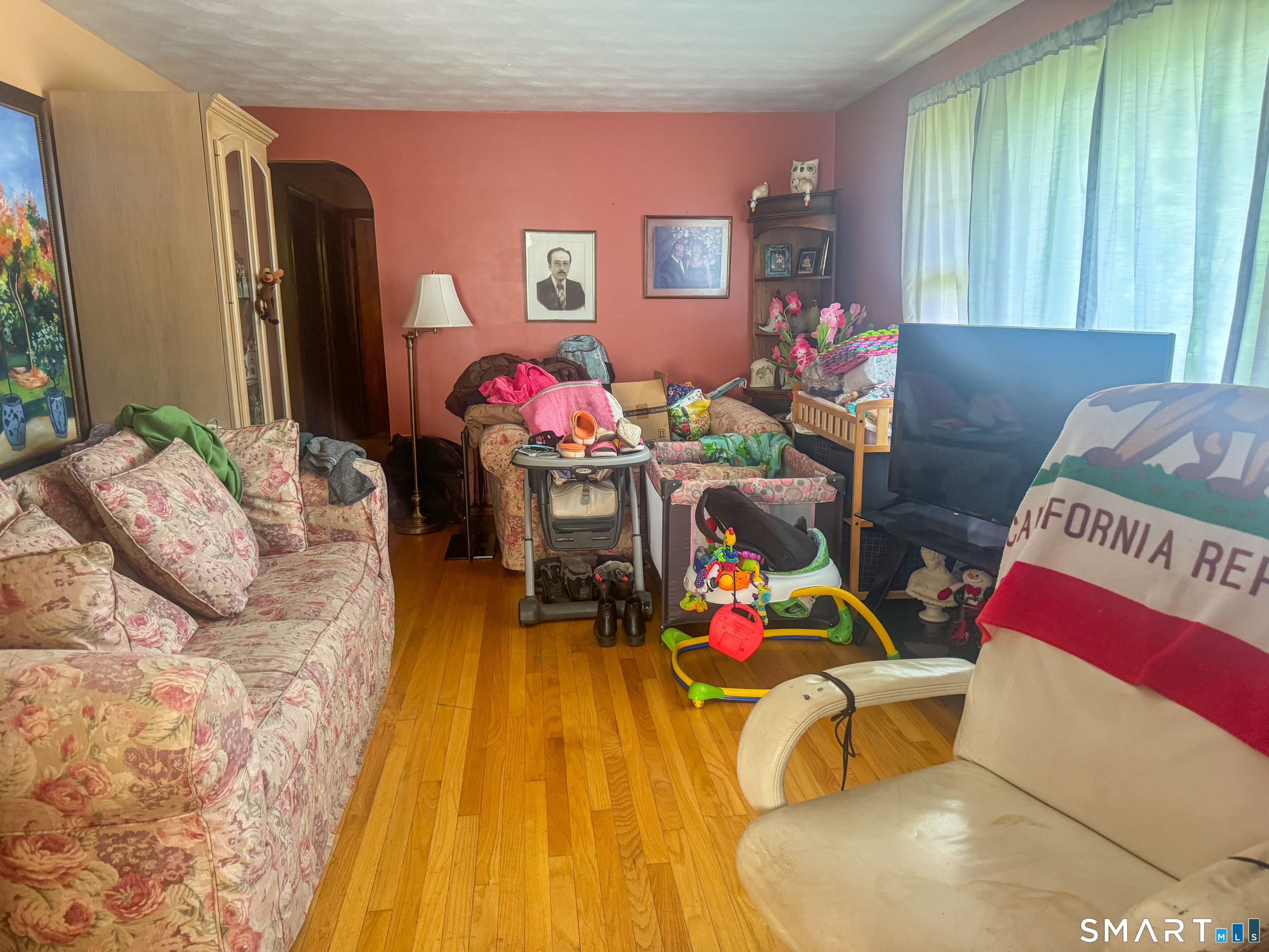 140 Bailey Avenue Meriden, CT 06451 - Photo 10 of 31