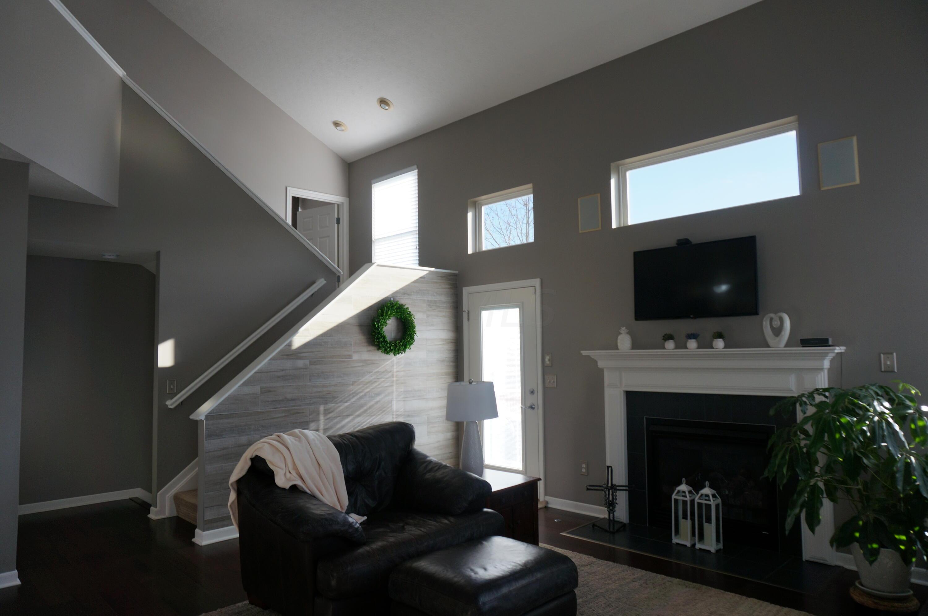 348 Cherry Leaf Road Delaware, OH 43015 - Photo 5 of 32 DSC01344