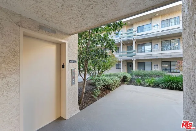$529,000 | 4141 Via Marisol, Unit 208, Los Angeles, CA 90042
