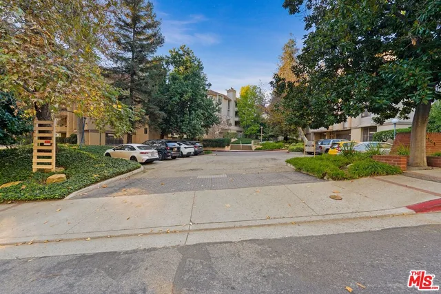 $529,000 | 4141 Via Marisol, Unit 208, Los Angeles, CA 90042