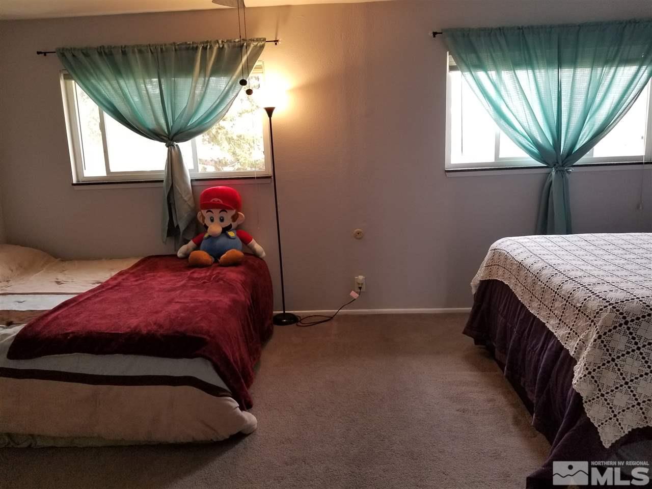 85 Smithridge Reno, NV 89502 - Photo 17 of 24 Photo 18