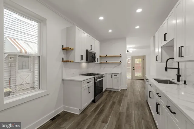 $449,900 | 608 North Plum Street, Lancaster, PA 17602