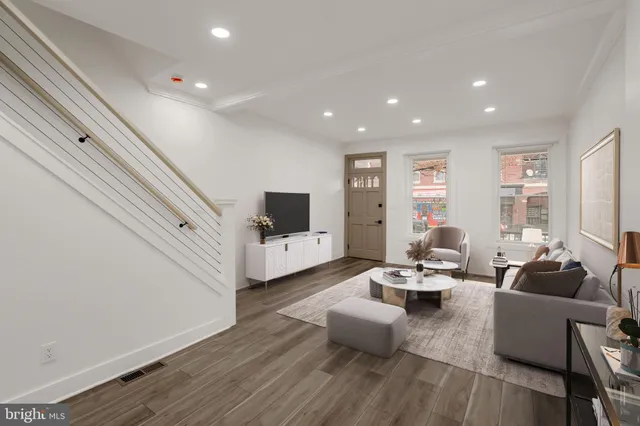 $449,900 | 608 North Plum Street, Lancaster, PA 17602