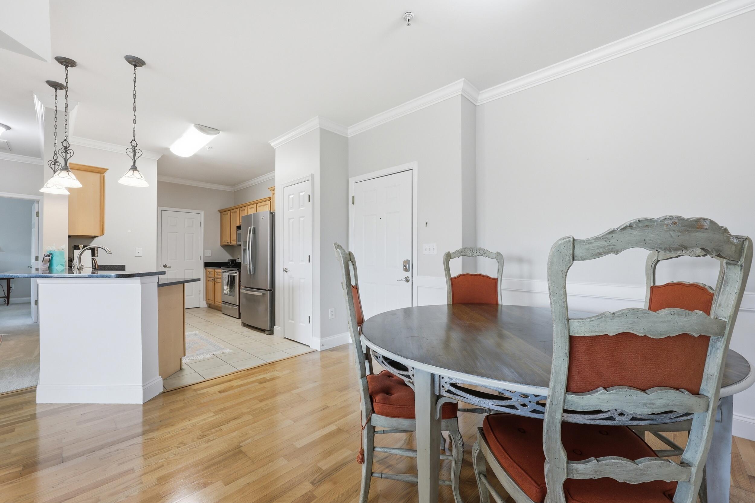 1984 Folly Road, Unit B310 Charleston, SC 29412 - Photo 12 of 38 Gallery Image 12