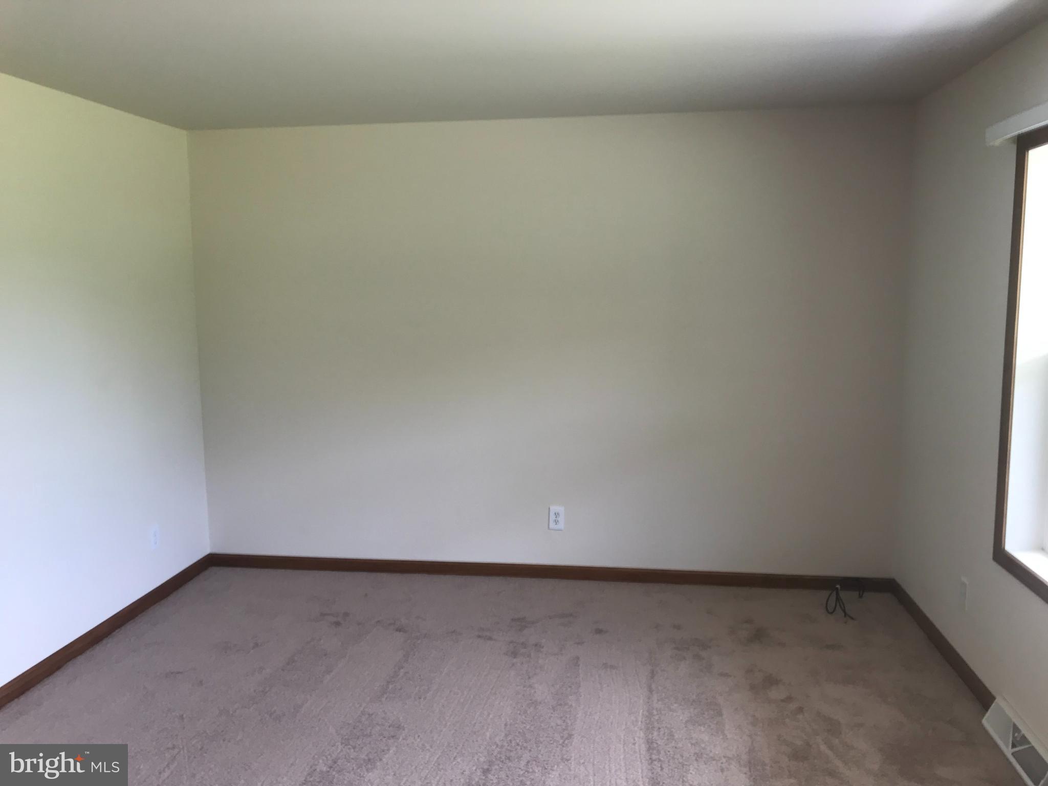 250 Turkey Bird Road Newport, PA 17074 - Photo 5 of 22 Living Room