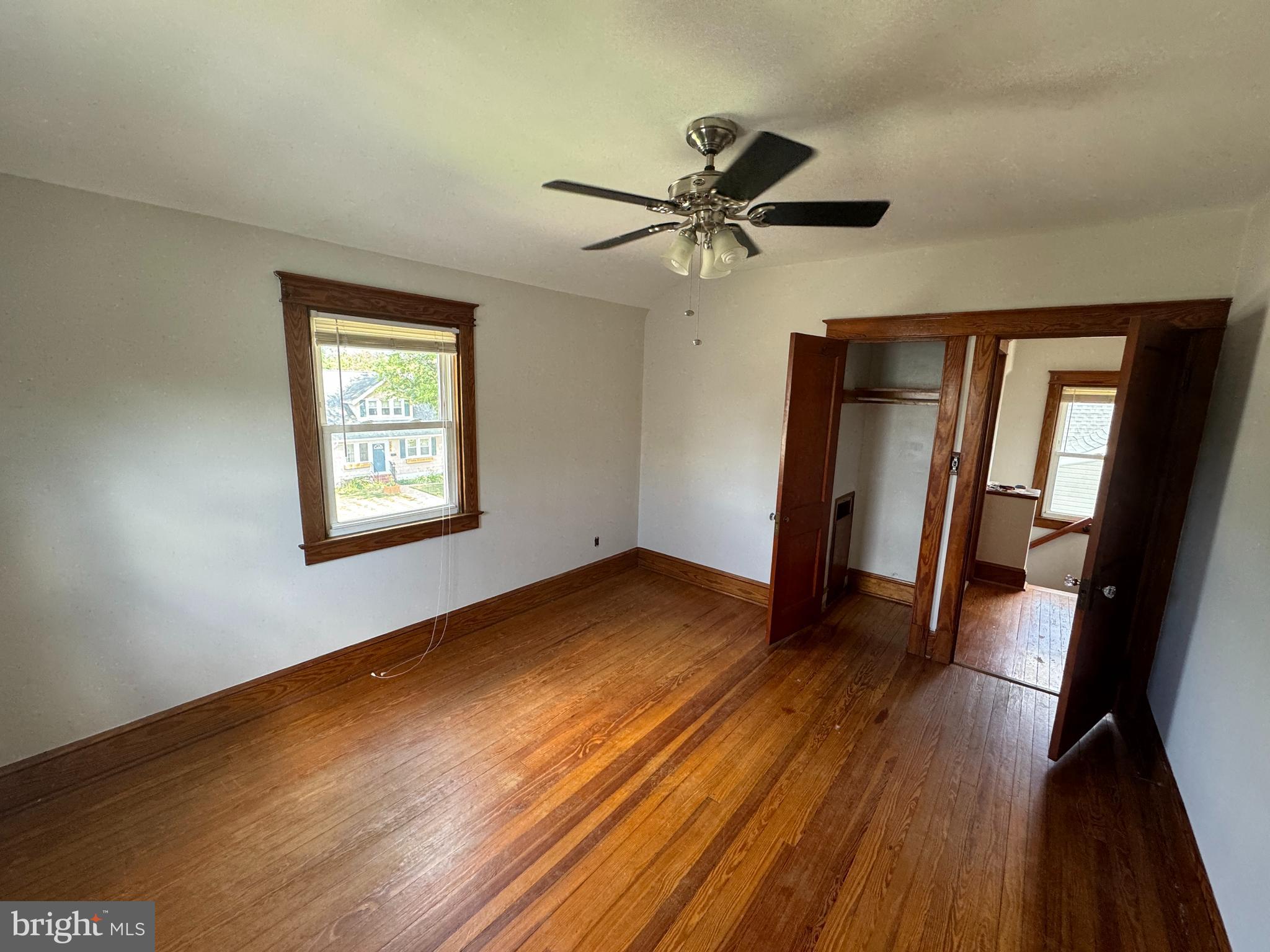 5570 Ashbourne Road Halethorpe, MD 21227 - Photo 14 of 23
