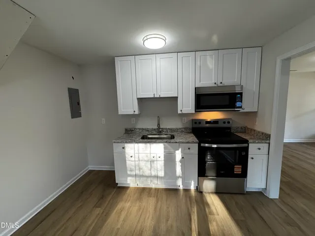 $349,500 | 823 North Taylor Street, Wake Forest, NC 27587