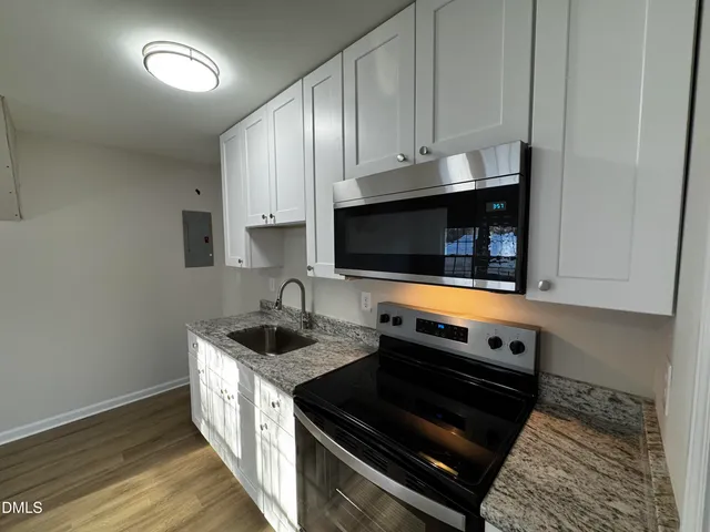 $349,500 | 823 North Taylor Street, Wake Forest, NC 27587