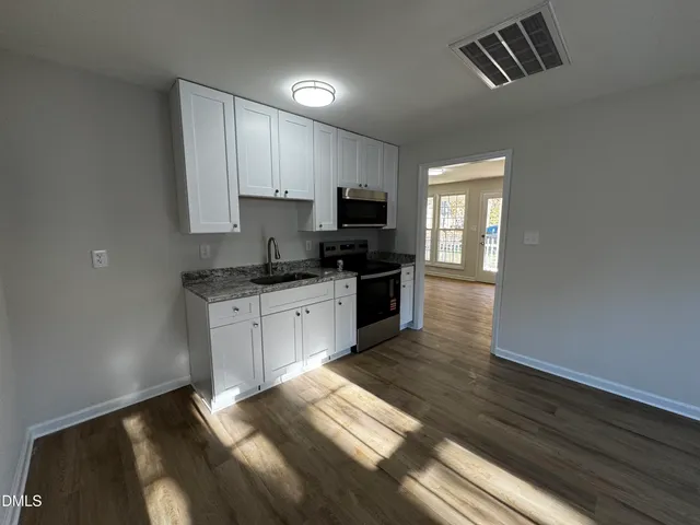 $349,500 | 823 North Taylor Street, Wake Forest, NC 27587