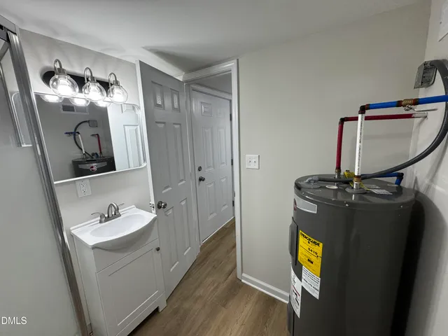 $349,500 | 823 North Taylor Street, Wake Forest, NC 27587